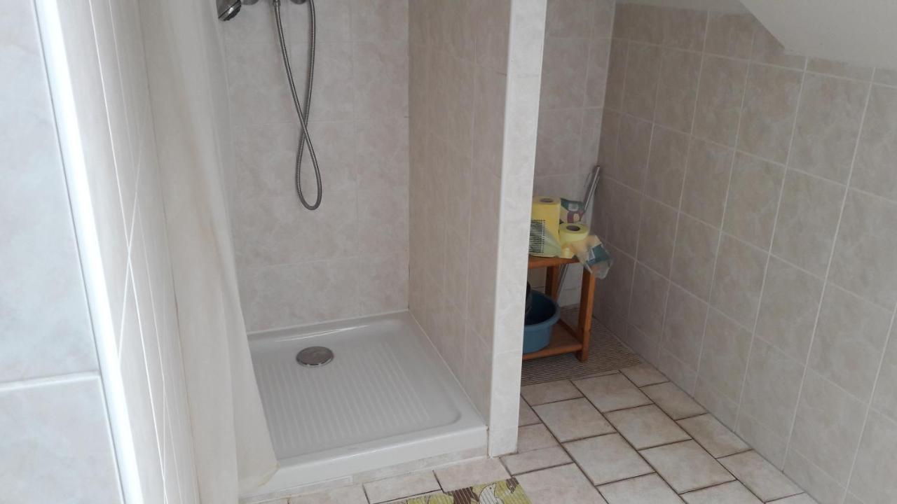 Ubytovaci Zarizeni Lovosice Εξωτερικό φωτογραφία